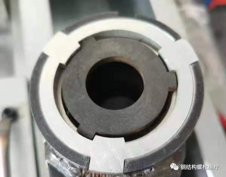 钢结构栓接垫圈啃伤螺纹的问题探讨